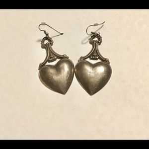 Lg. Heart earrings
